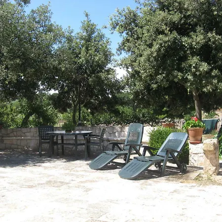 Ferienhaus Trulli Tavolatonda Cisternino